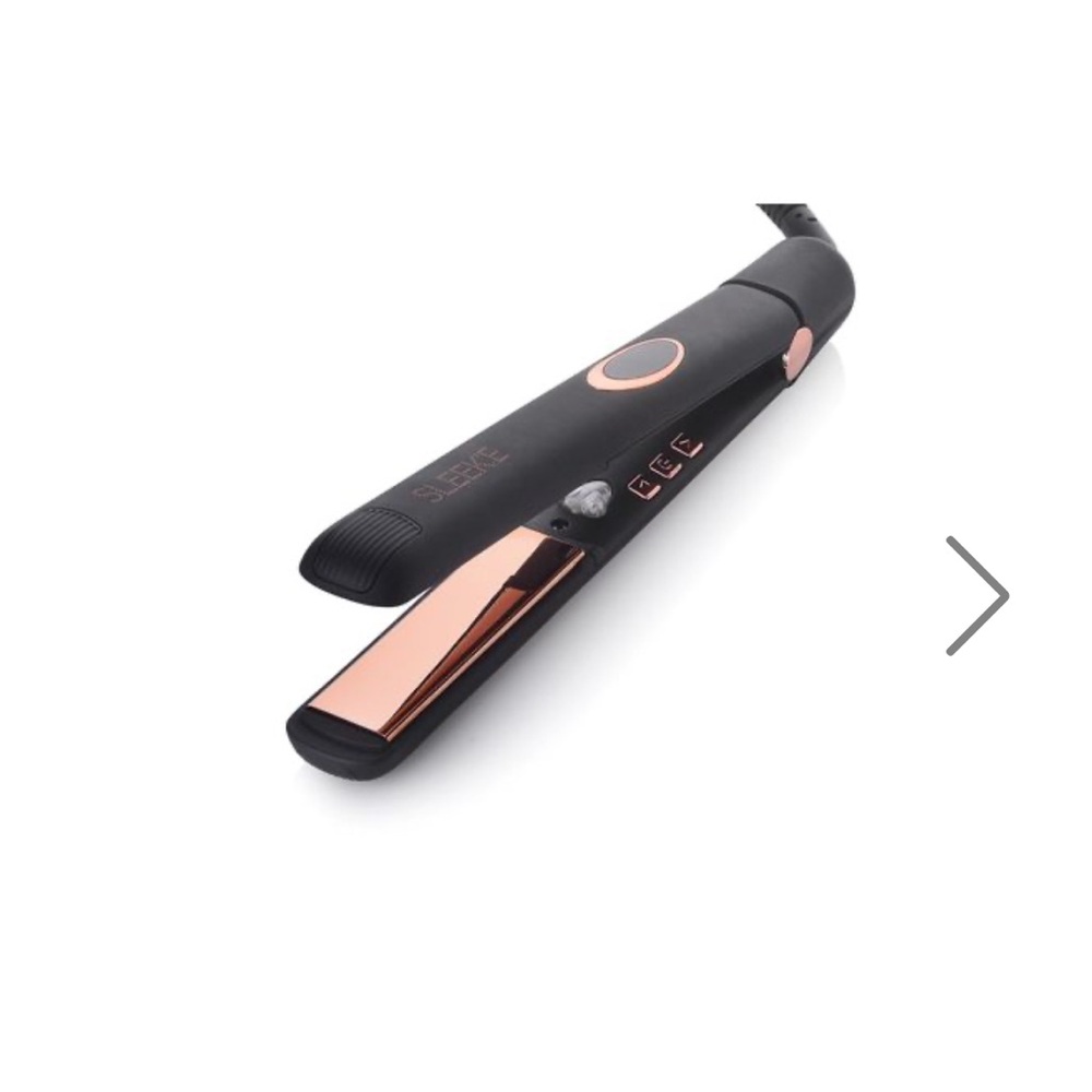 Sleek’e Professional Black and Rose Gold Hair Straightener - Picture 2 of 16